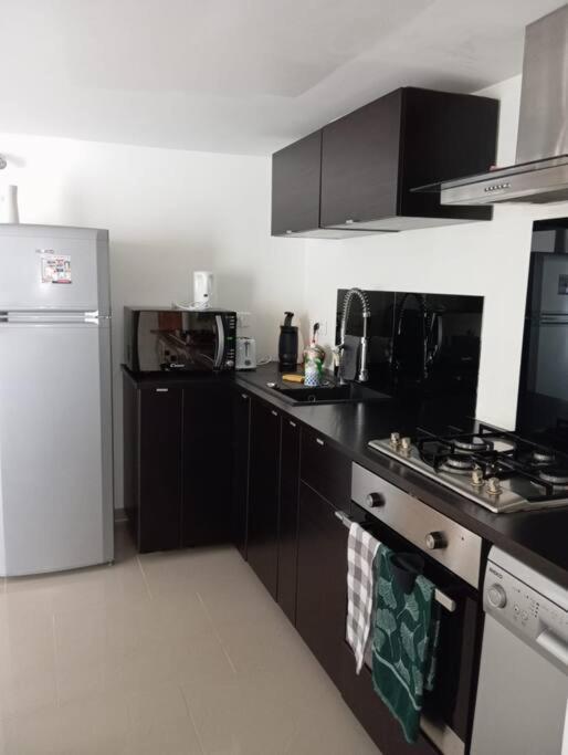 Appartement Cosy Avec Jardin Vaux-Sur-Seine 外观 照片